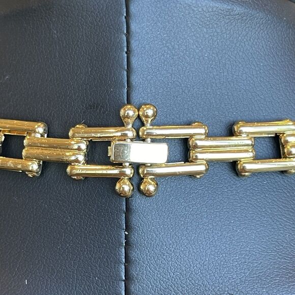 Vintage Graduated Gate Link Necklace Estate Jewelry Gold Tone 16” Statement - Picture 4 of 5